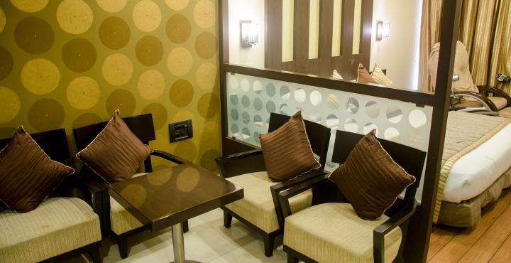 Hotel Silver Inn Мумбаи Экстерьер фото